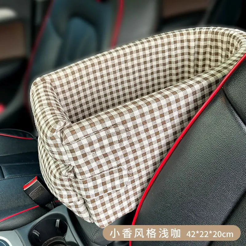 PetGo: Small Dog Car Seat