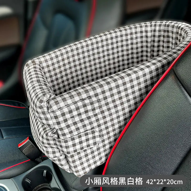 PetGo: Small Dog Car Seat